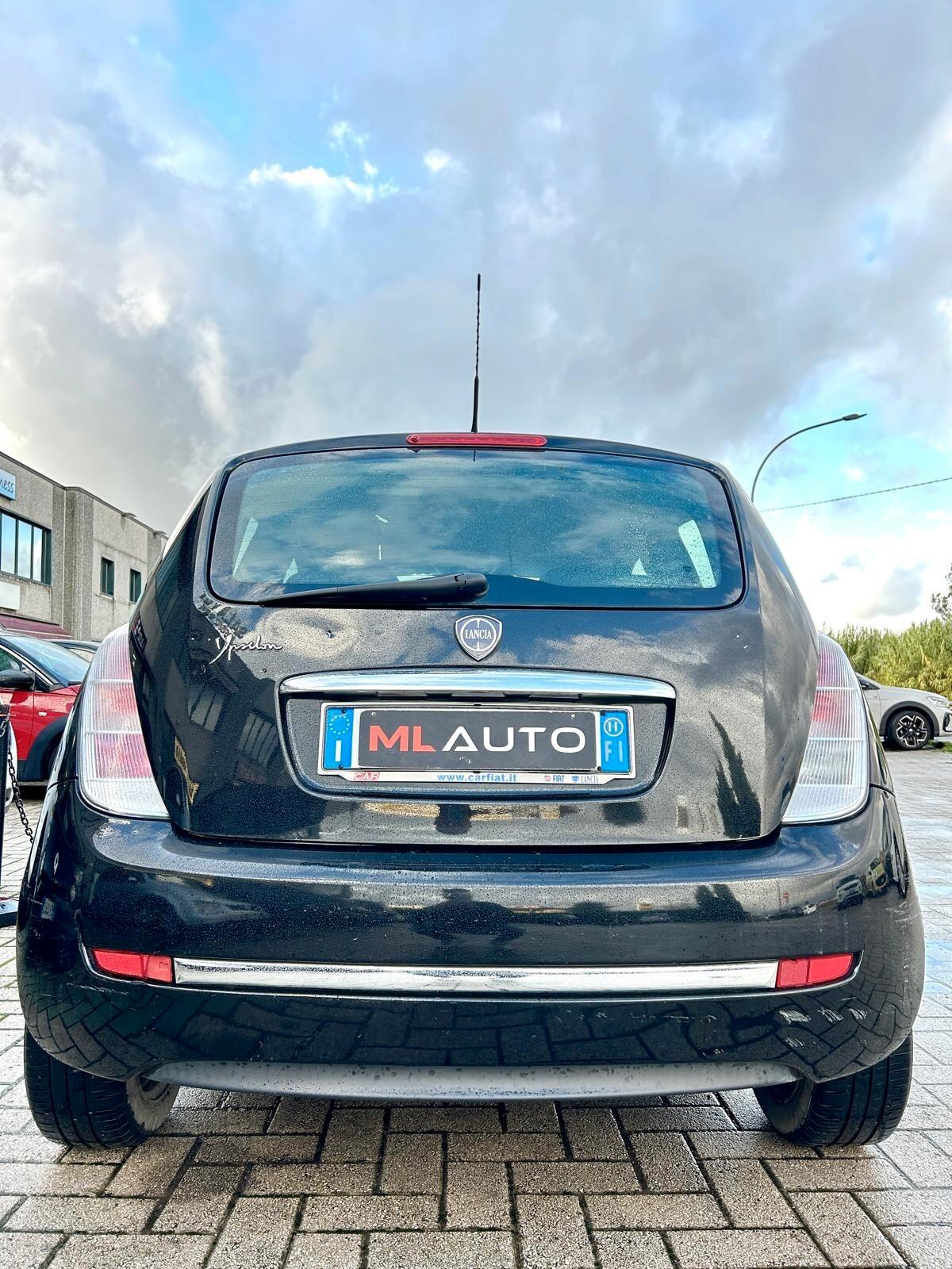 Lancia Ypsilon 1.2 69 CV Diva - ok neopatentato