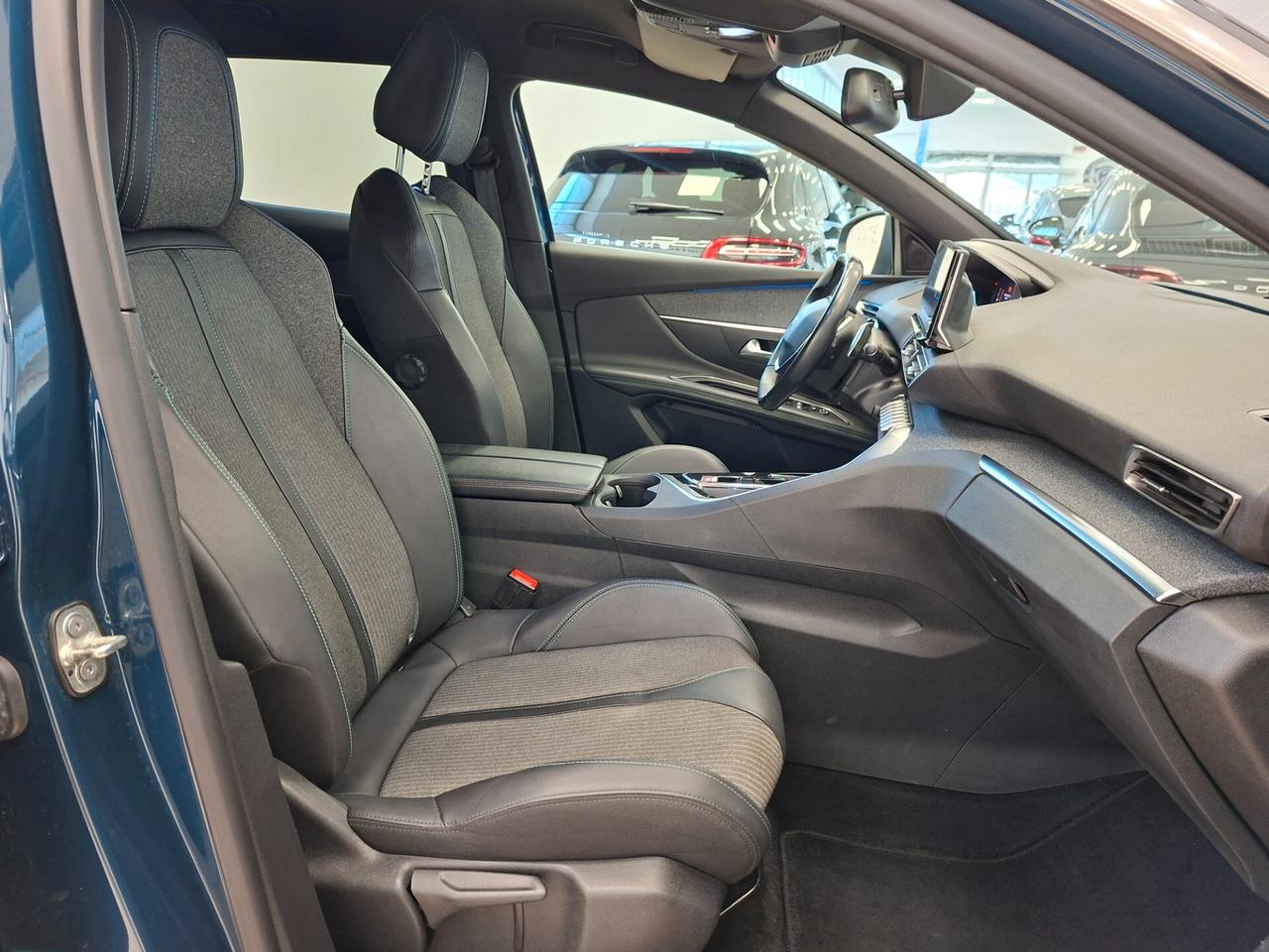 Peugeot 3008 BlueHDi 130 S&S Allure Pack