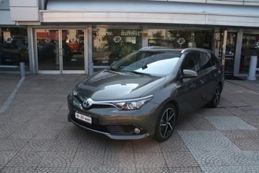 TOYOTA Auris Touring Sports 1.8 Hybrid Lounge