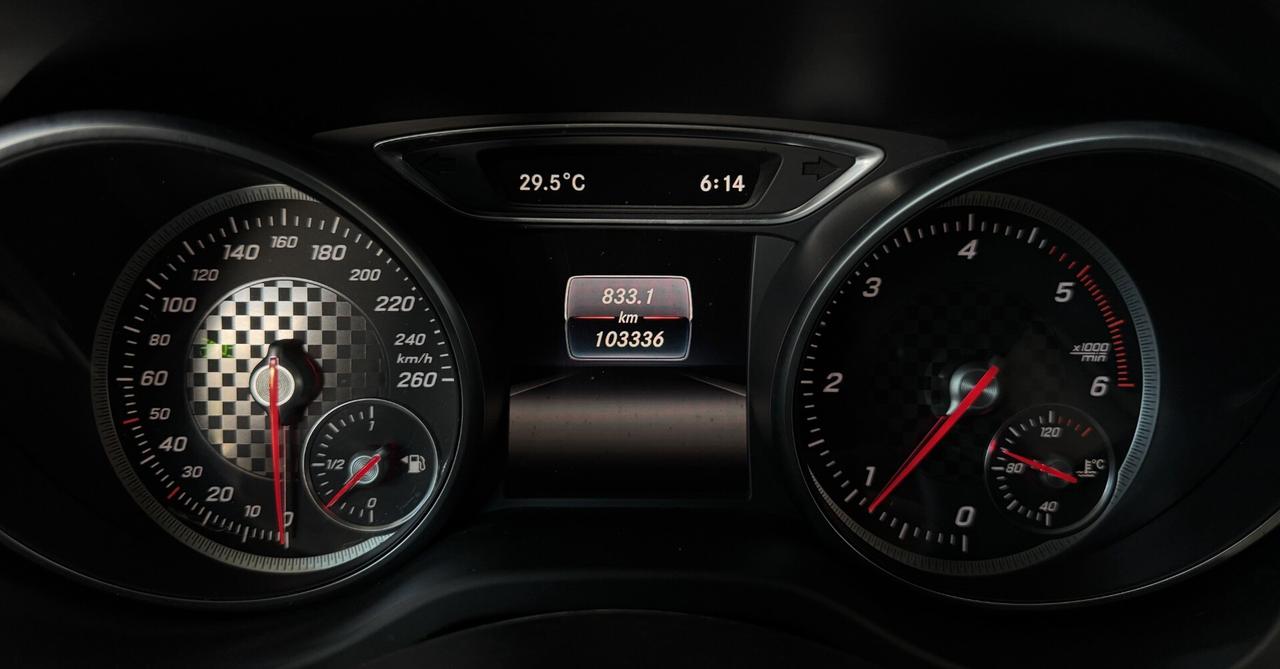 Mercedes-Benz A 180 1.5cc 109cv Bluetooth Retrocamera OK Neopatentati Finanziabile