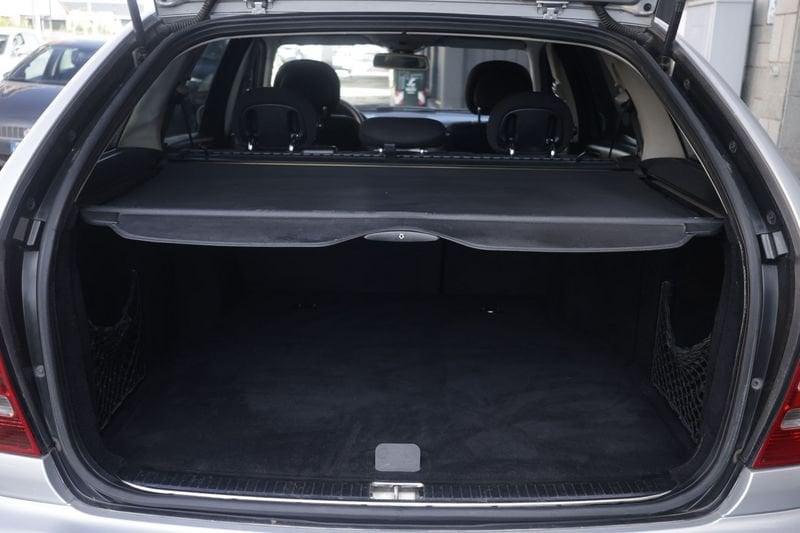 Mercedes-Benz Classe C Mercedes-Benz Classe C C 220 CDI cat S.W. Avantgarde Sport 110KW ANNO 2006