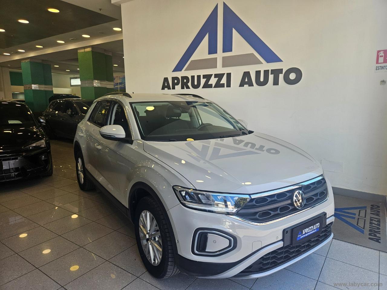 VOLKSWAGEN T-Roc 1.0 TSI Life