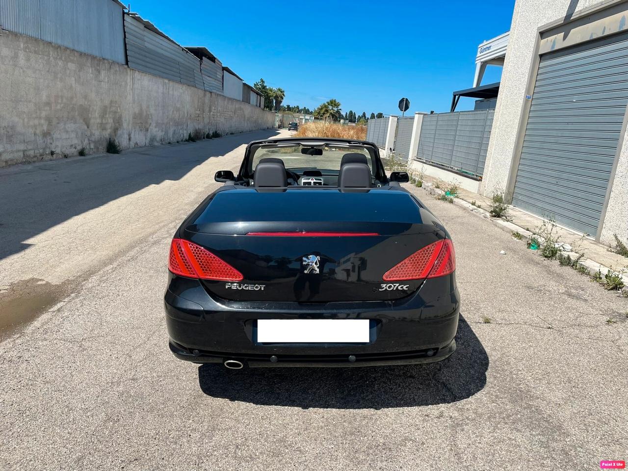 Peugeot 3008 1.6 HDi 110CV cambio robotizzato Tecno