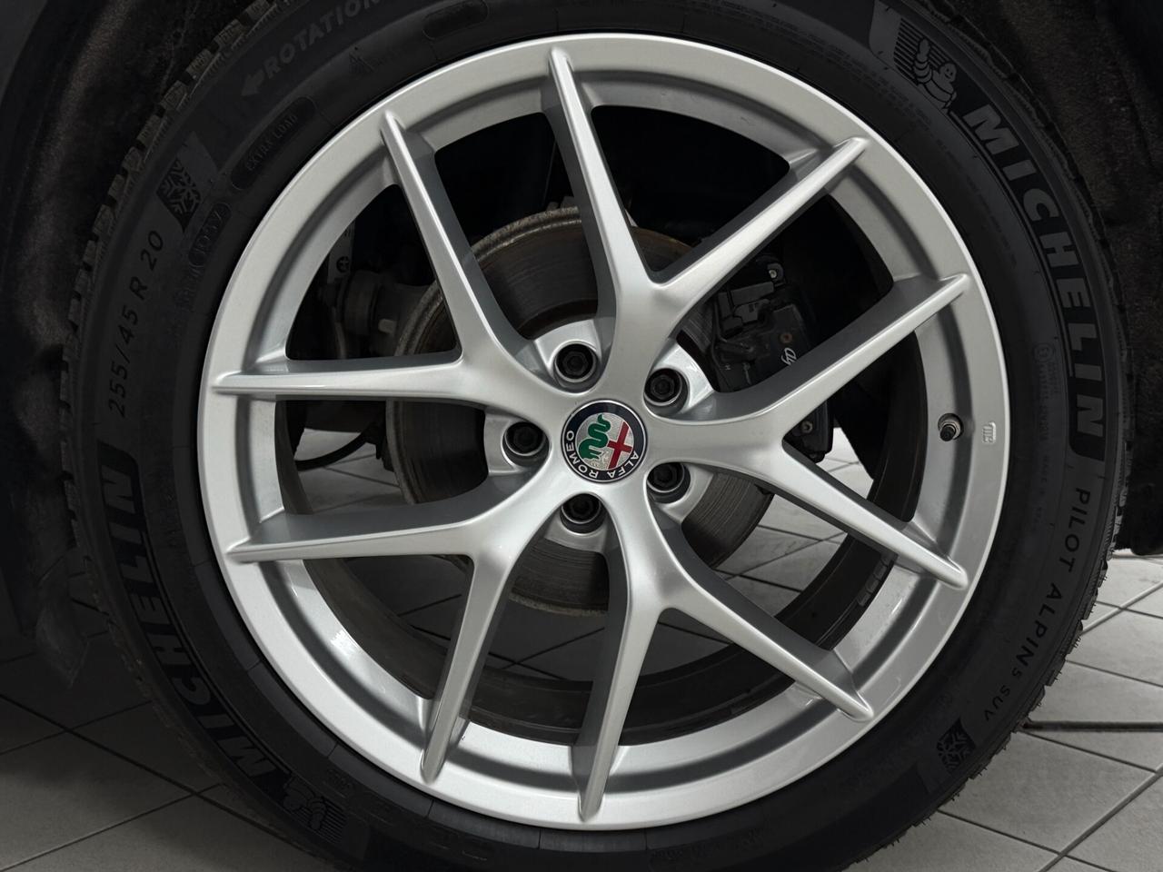 Alfa Romeo Stelvio 2.2 TD 190 CV CERCHI 20" PELLE TOTALE PADDLE RETROCAMERA EXECUTIVE PERFETTA UNICO PROPRIETARIO