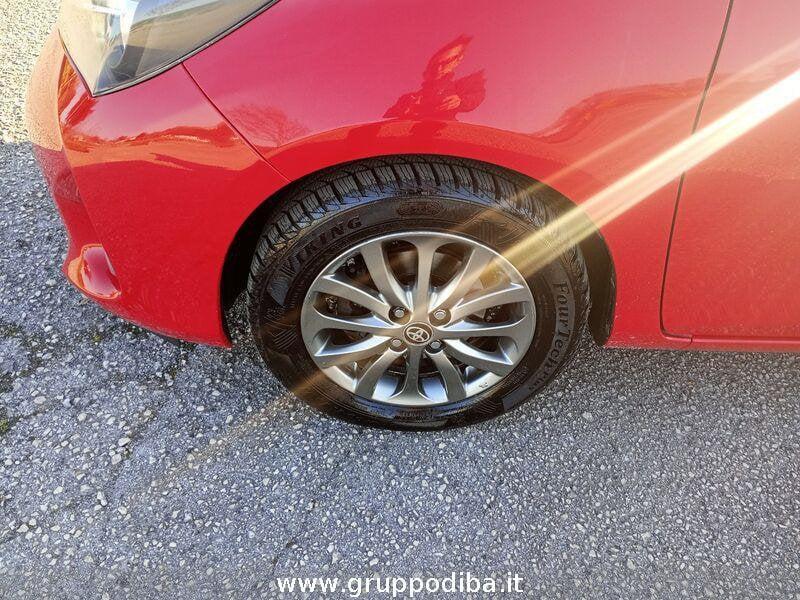 Toyota Yaris III 2015 Benzina 5p 1.0 active