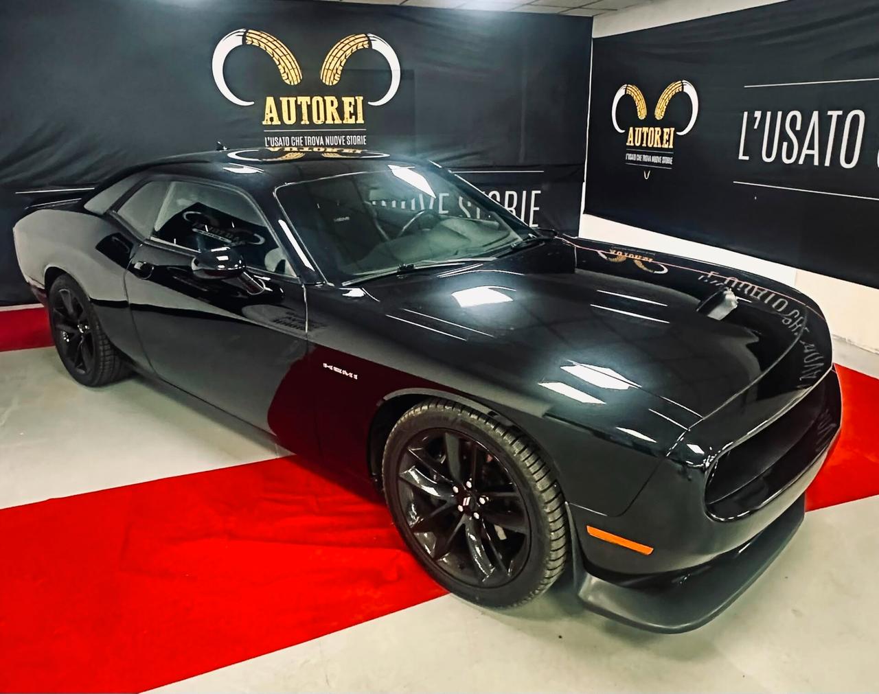 Dodge Challenger r/t