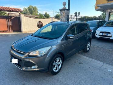 Ford Kuga 2.0 TDCI 140 CV 4WD Titanium