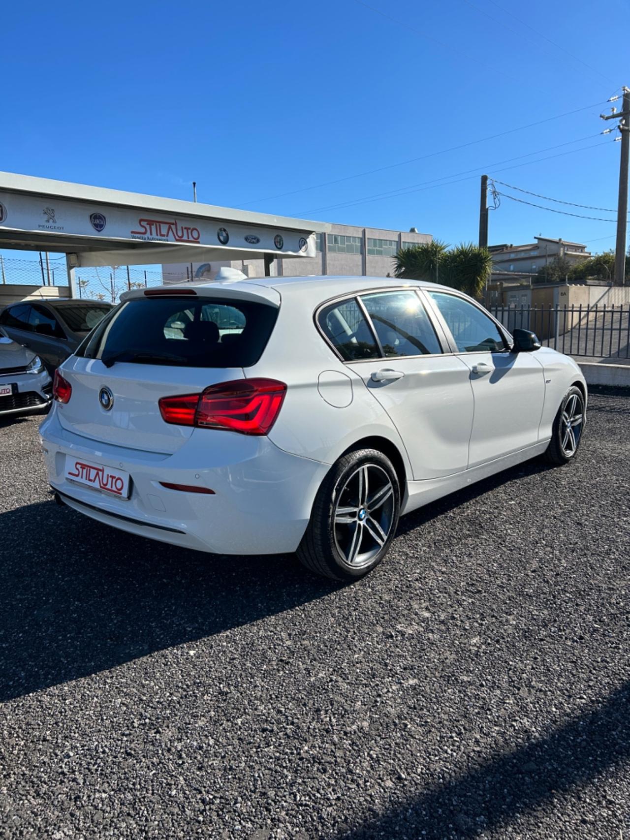 Bmw 118 118d 5p. Msport