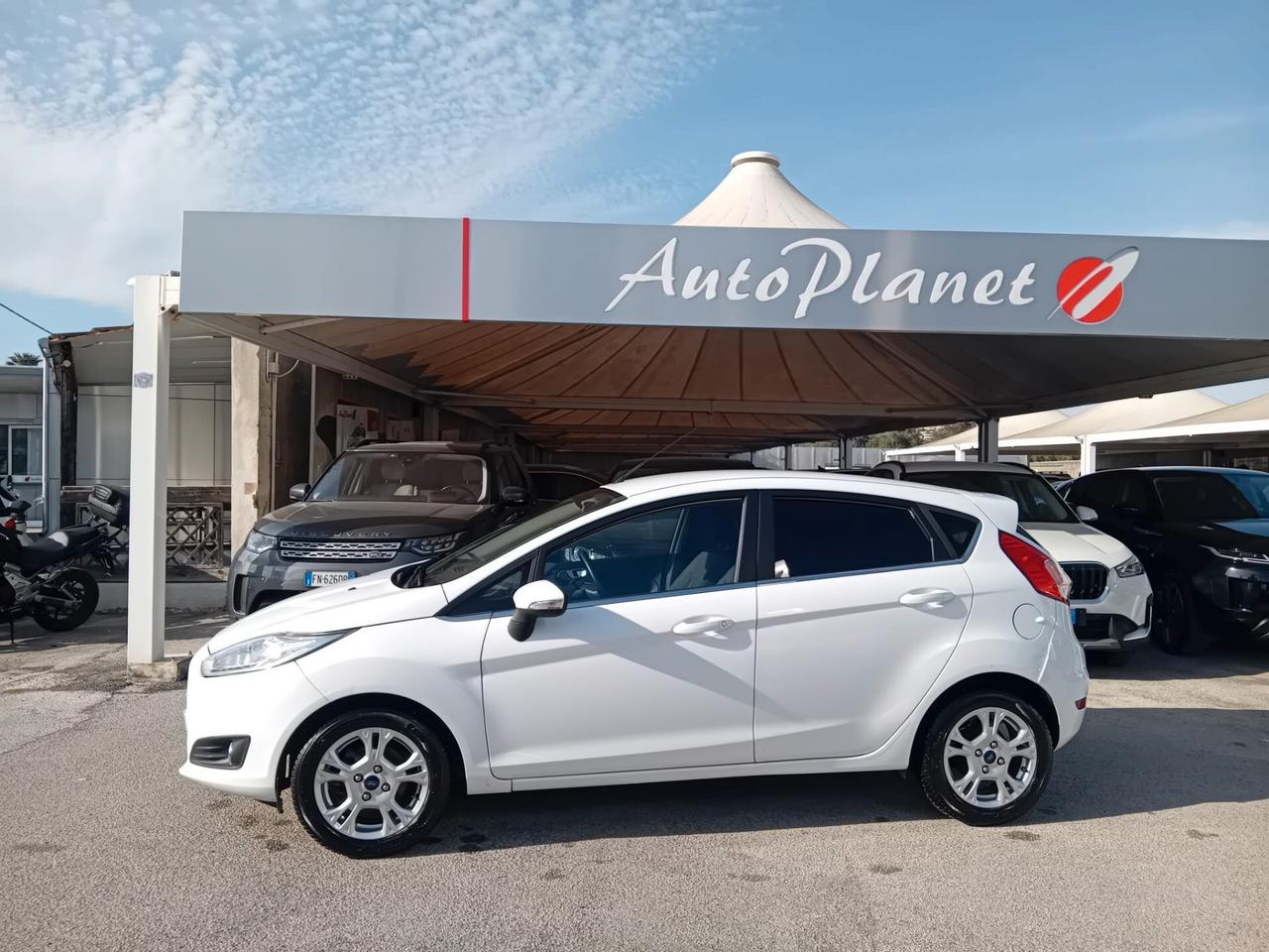 Ford Fiesta 1.4 5 porte Bz.- GPL
