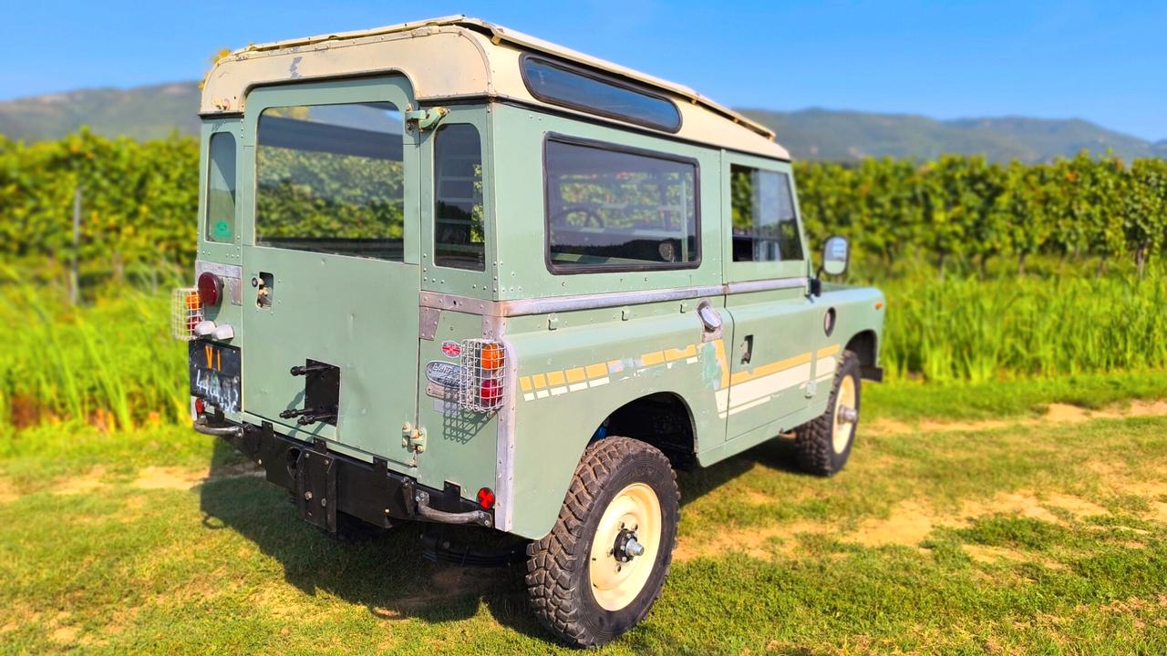 Land Rover Series 88" benzina