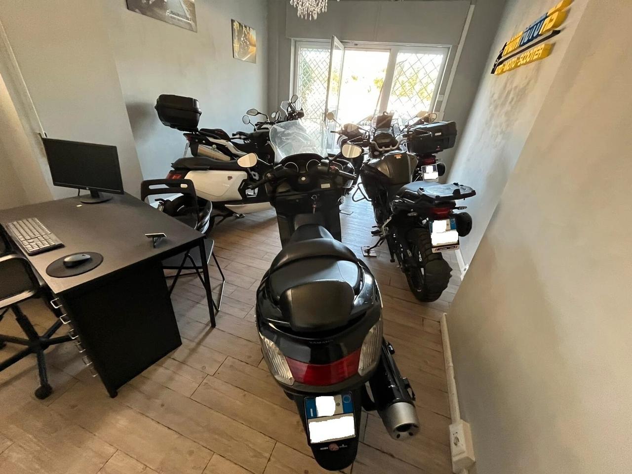 YAMAHA MAJESTY 400
