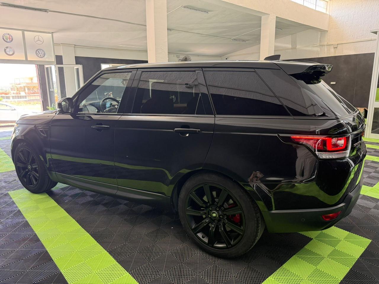 Land Rover Range Rover Sport 3.0 SDV6 HSE DYNAMIC