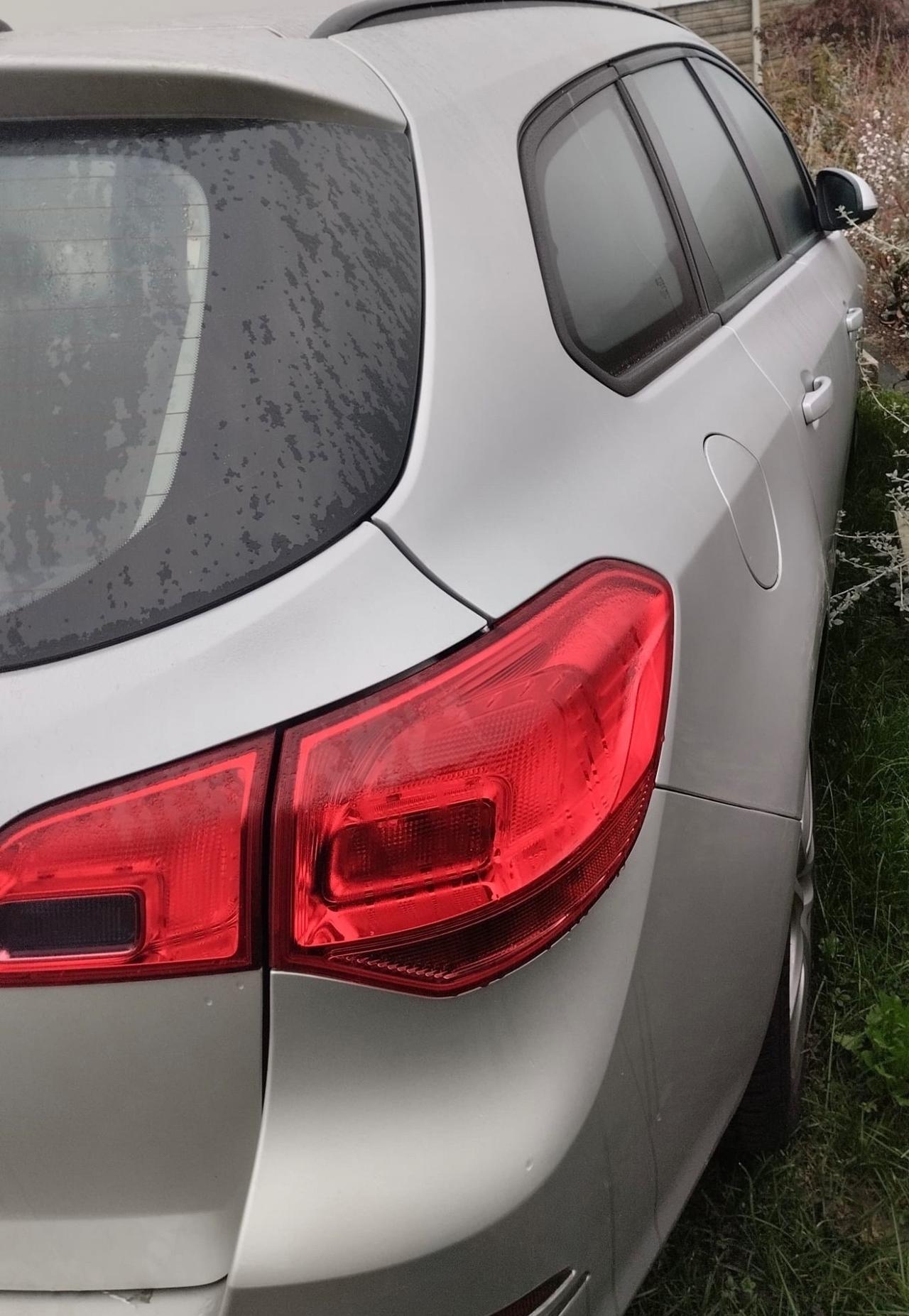 Opel Astra 1.4 Turbo 140CV Sports Tourer GPL Tech Elective