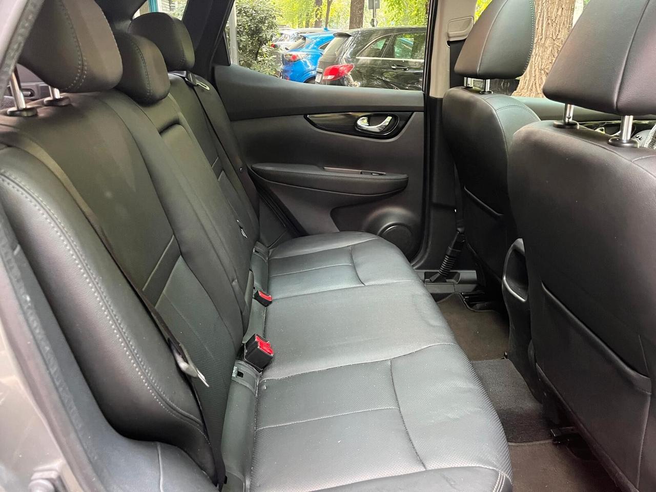 Nissan Qashqai 1.5 dCi N-Connecta