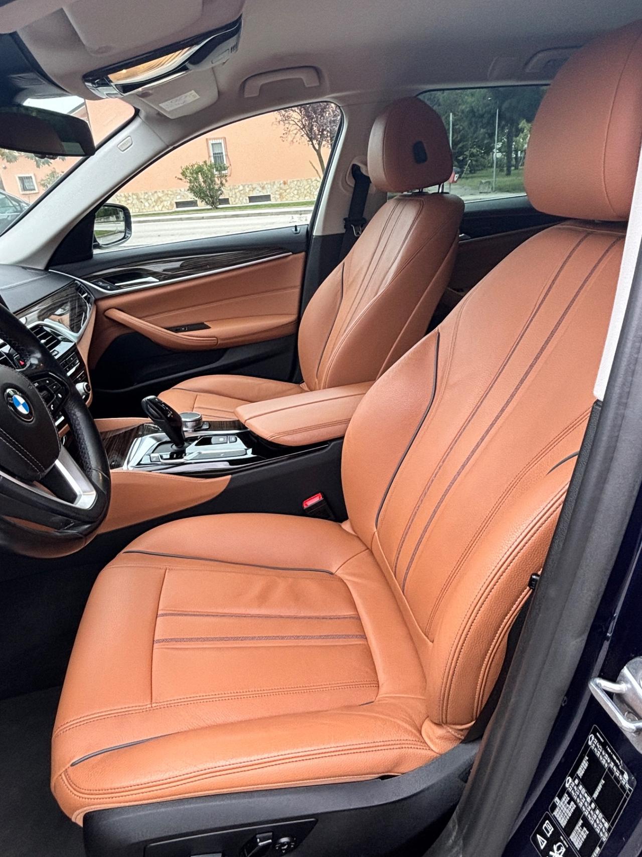 Bmw 520 520d xDrive Luxury