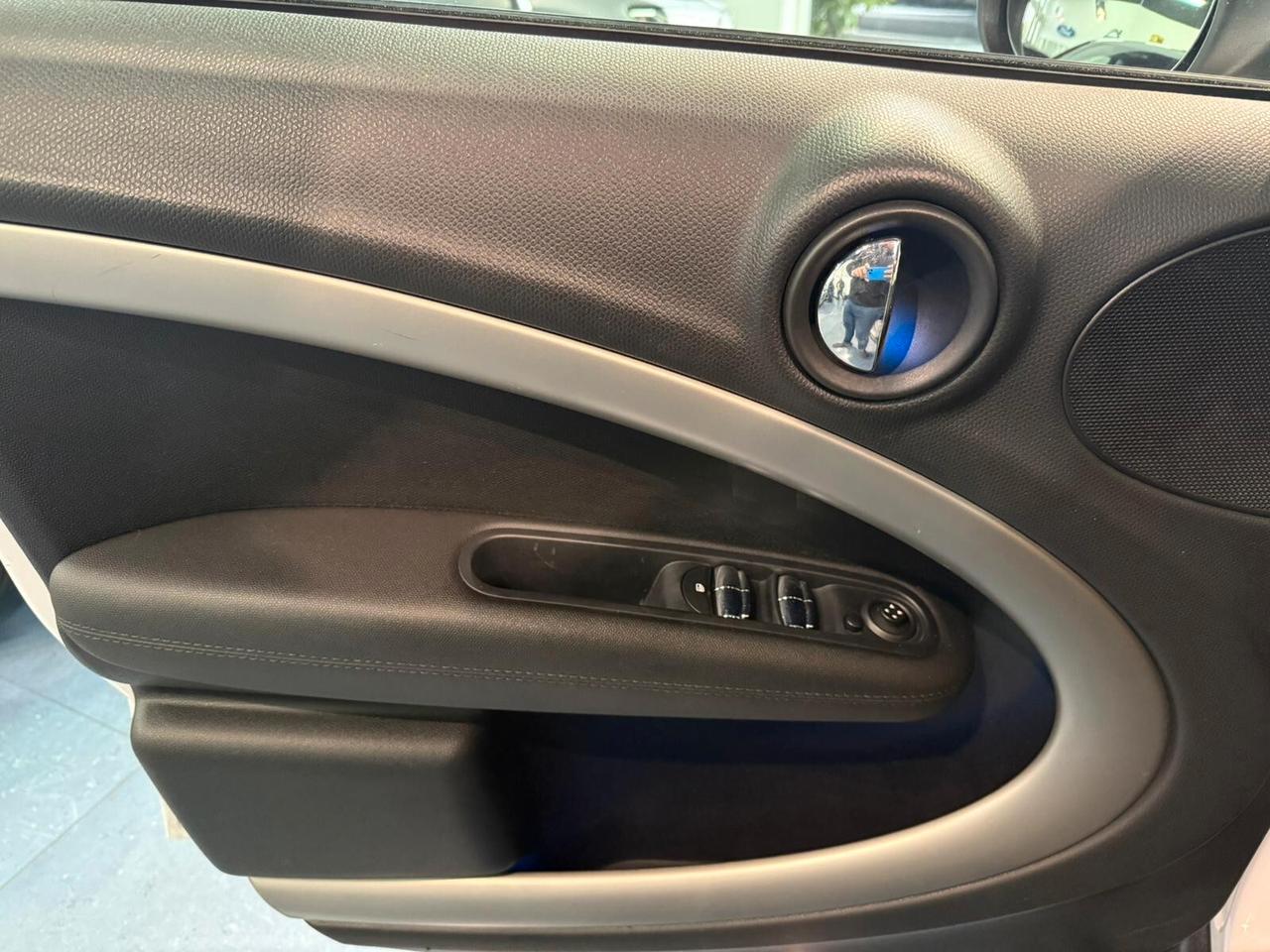 Mini John Cooper Works Countryman 2.0 D ALL4 Automatica