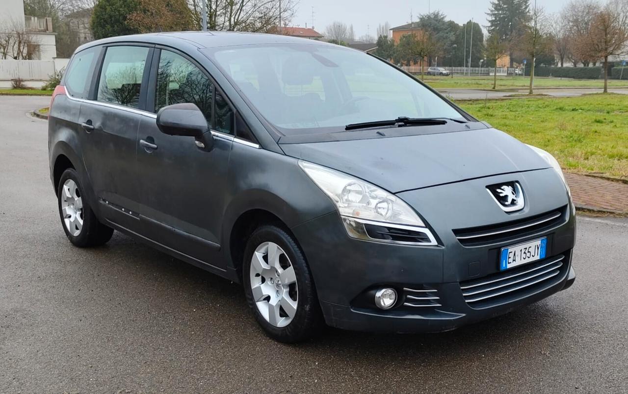 Peugeot 5008 1.6 HDi 112CV Business