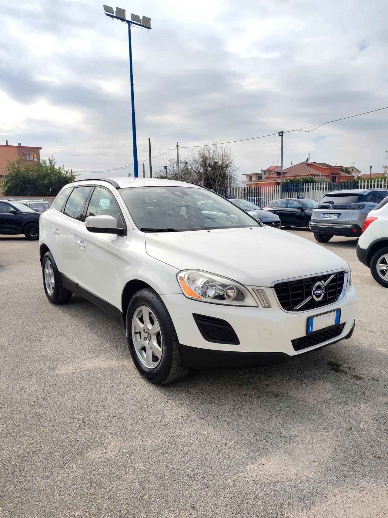 Volvo XC 60 XC60 D4 Momentum