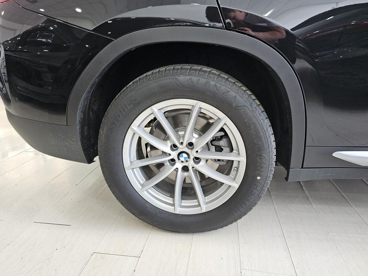 BMW X4 Xdrive 20d mhev Tetto cam Nav PDC Full LED
