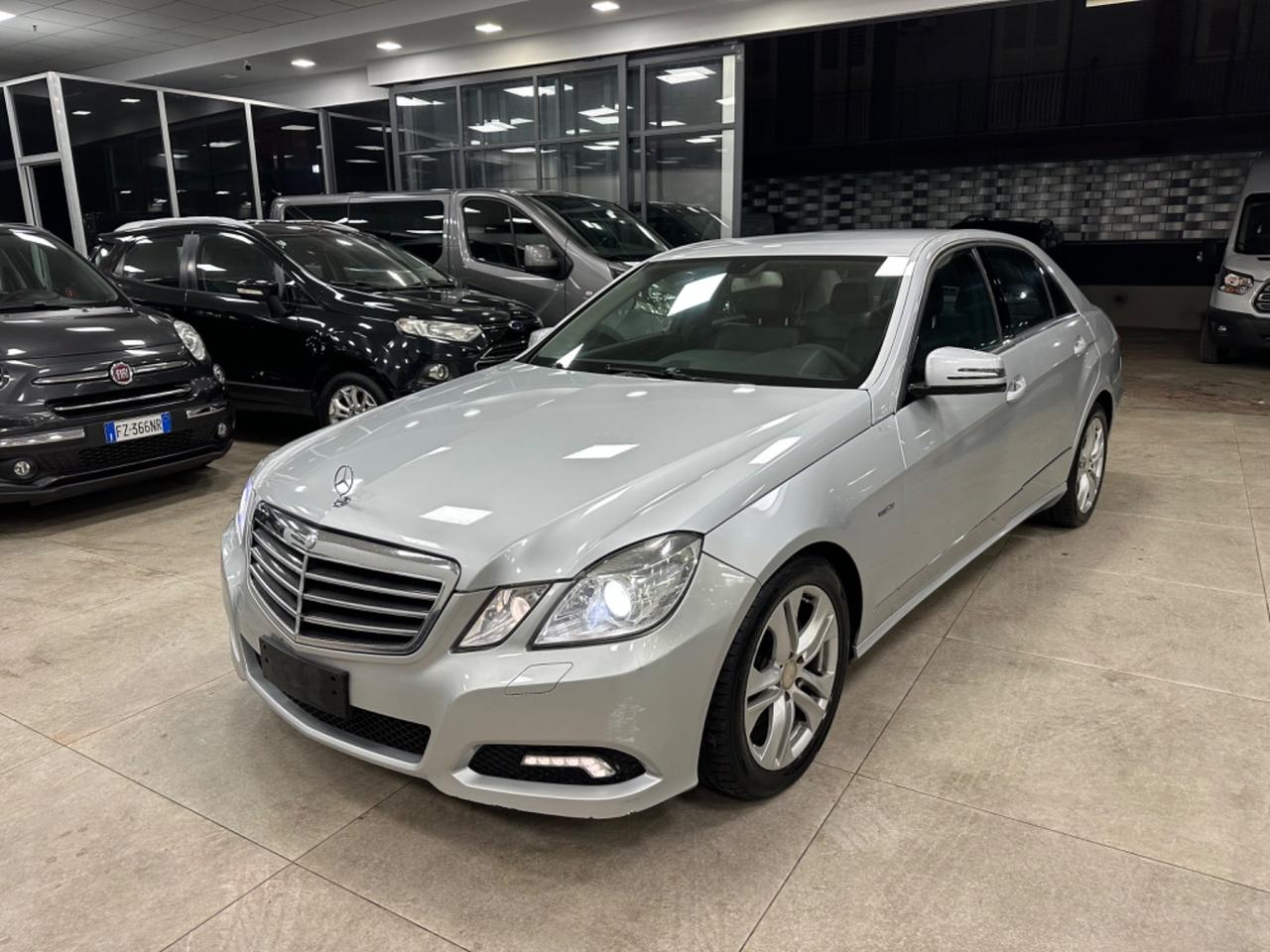Mercedes-benz E 250 CDI Avantgarde AUTOM 2009