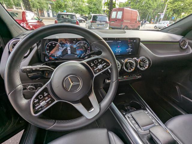 MERCEDES-BENZ GLA 180 d Automatic Sport