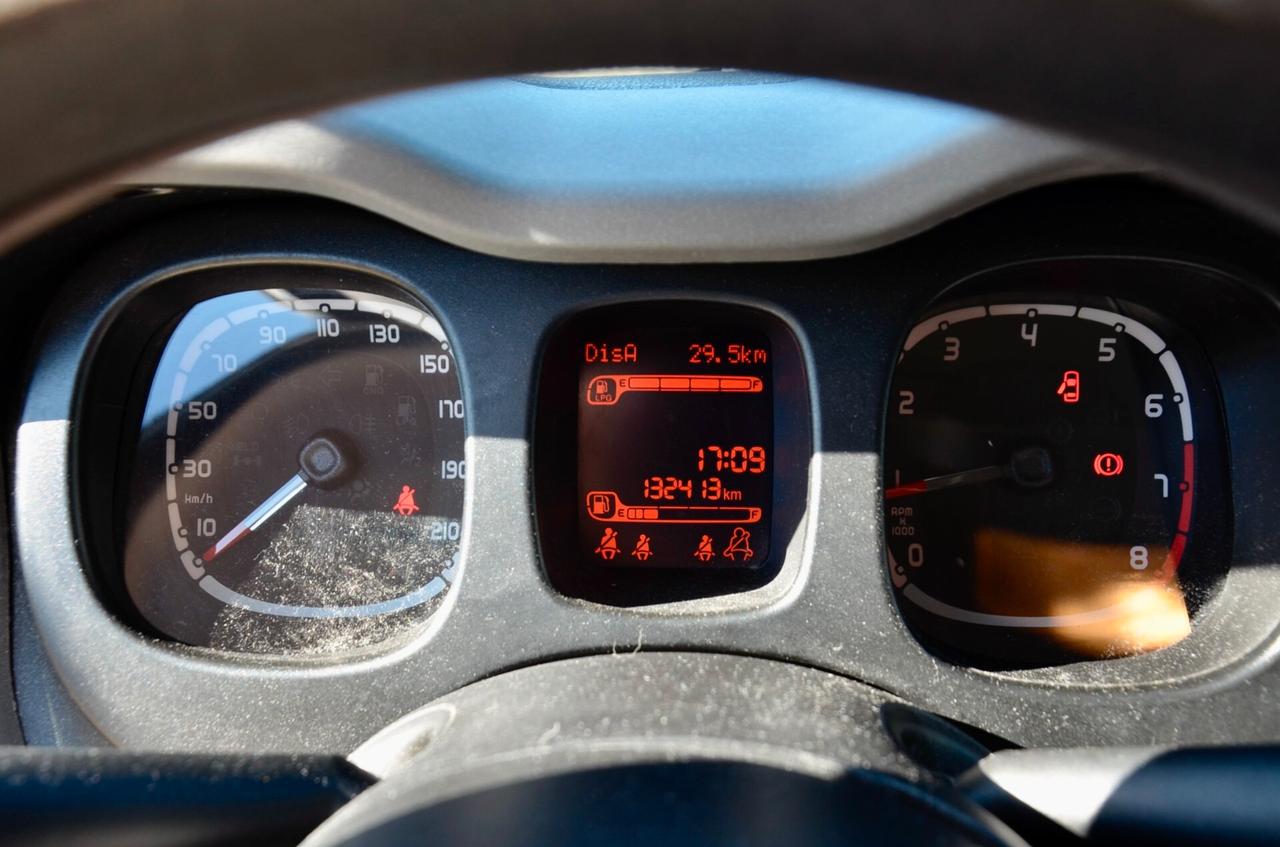 FIAT PANDA 1.2 EASYPOWER GPL 69cv, PREZZO REALE, A/C, PERMUTE
