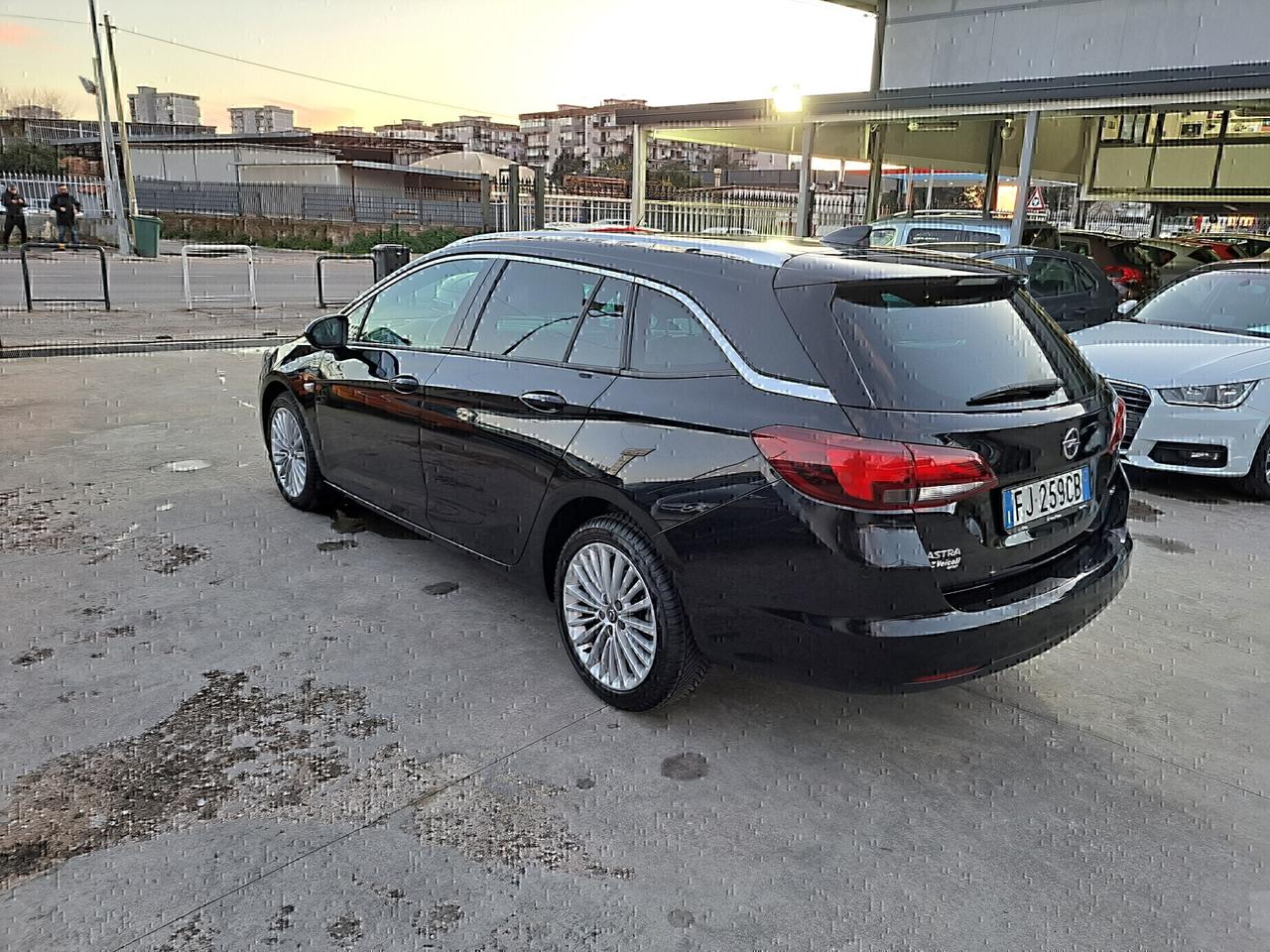 Opel Astra 1.6 CDTi 110CV Sports Tourer Innovation