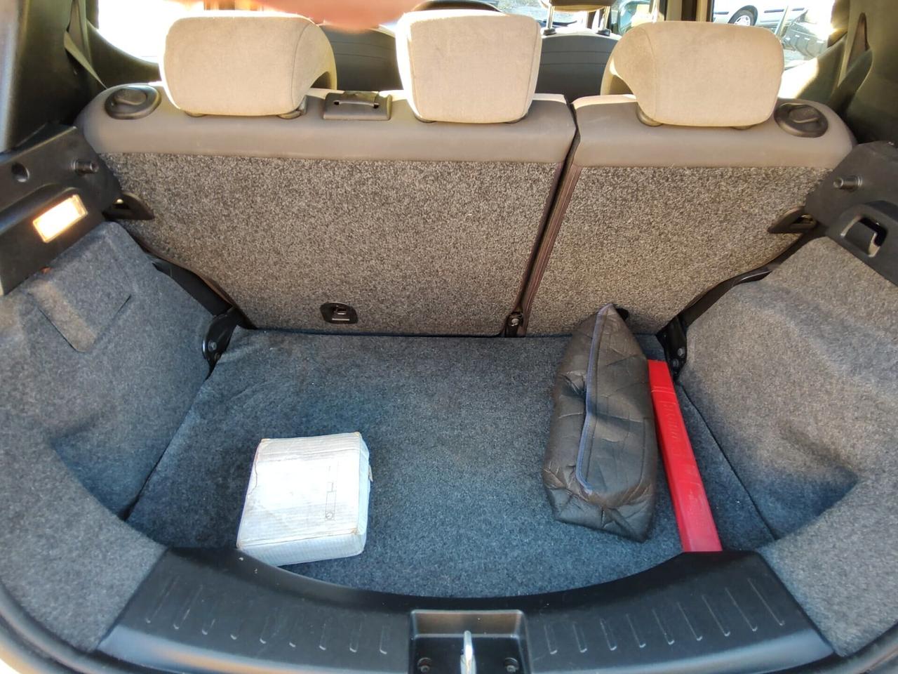 Lancia Ypsilon 1.2 , GPL, 5 PORTE ECOCHIC ELLE OK NEOPATENTATI, GARANZIA L.12 MESI