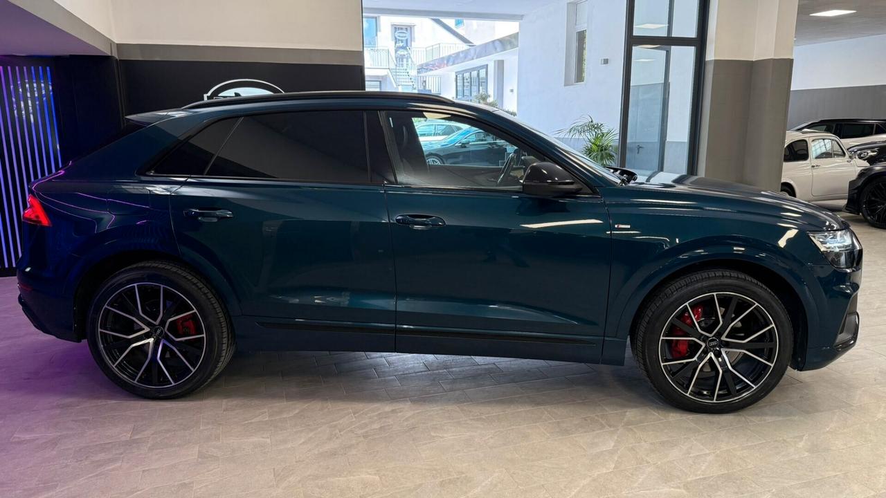 AUDI Q8 50 TDI 286 CV QUATTRO S-LINE 2020