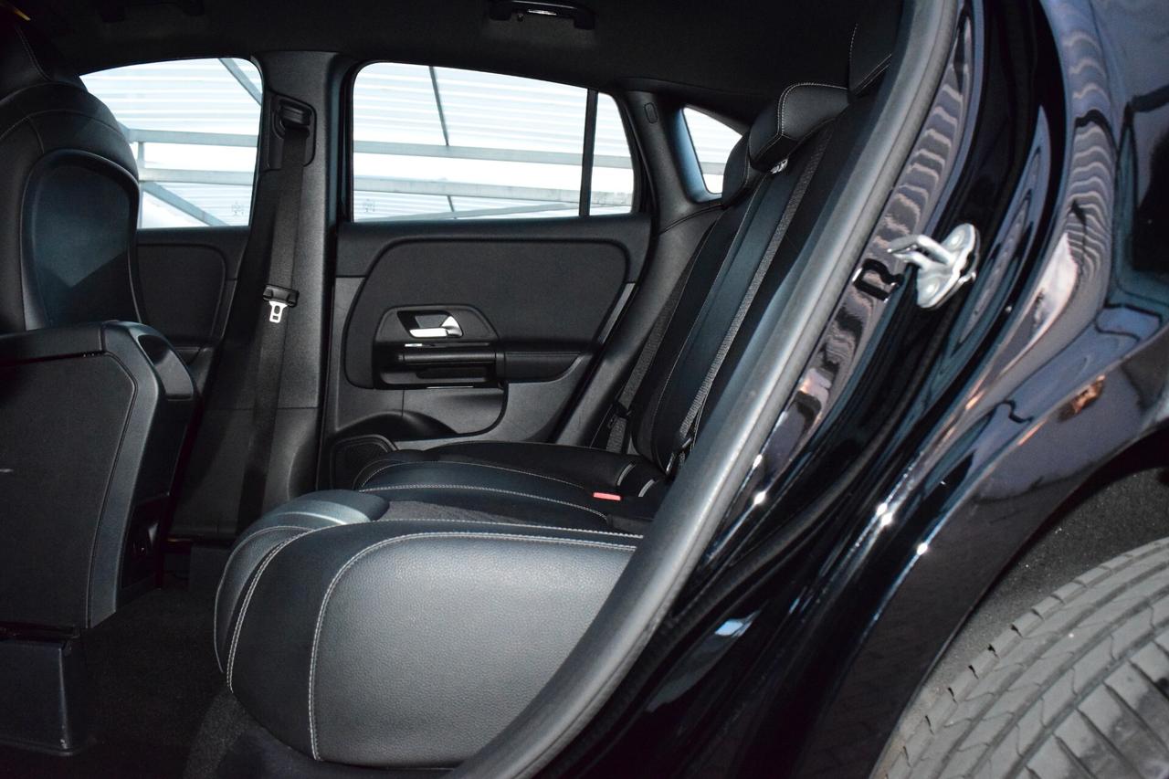 Mercedes-benz GLA 180d 116 cv Automatica Sport