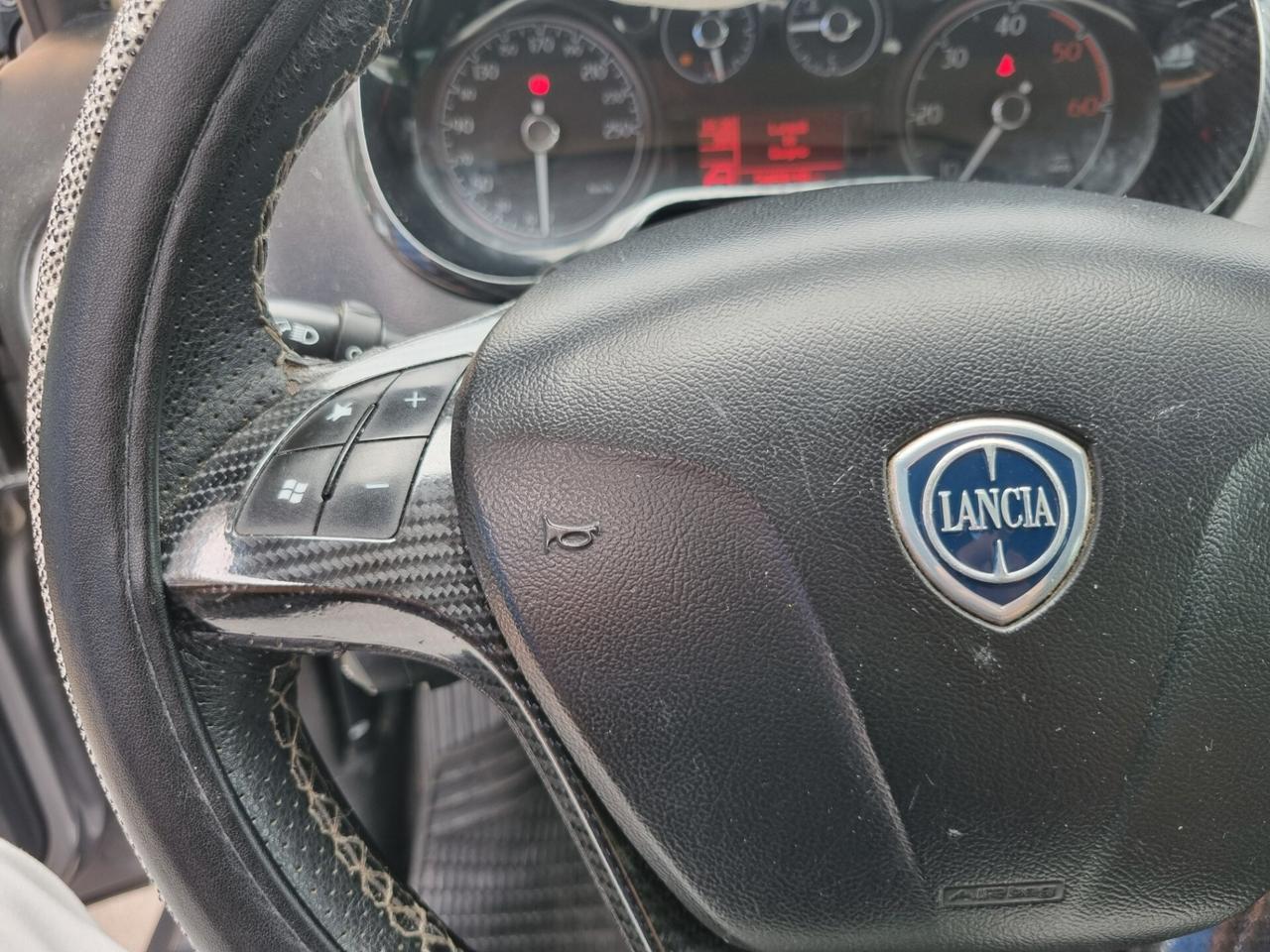 Lancia Delta 1.6 MJT DPF Platino