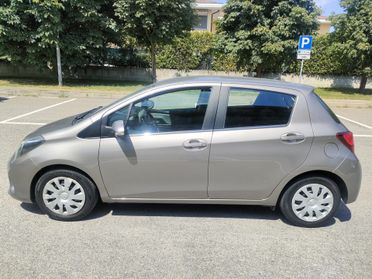 Toyota Yaris 1.4 D-4D 5p Euro6 Lounge