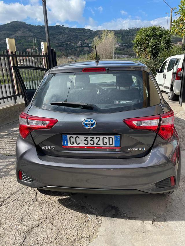 TOYOTA Yaris 1.0 5 porte Business