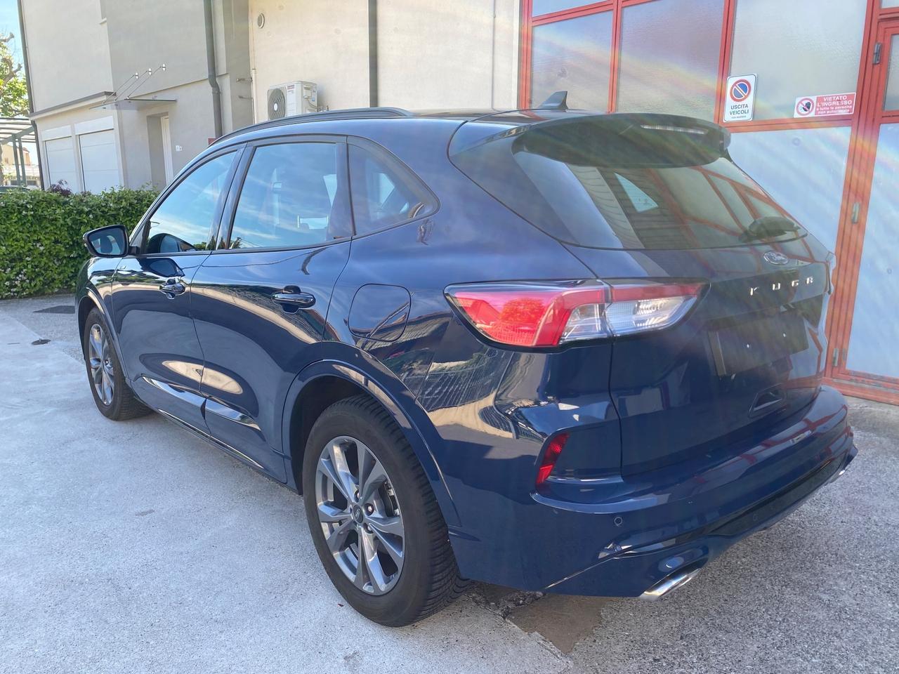 Ford Kuga 2.0 EcoBlue 120 CV aut. 2WD ST-Line - KM 27.000