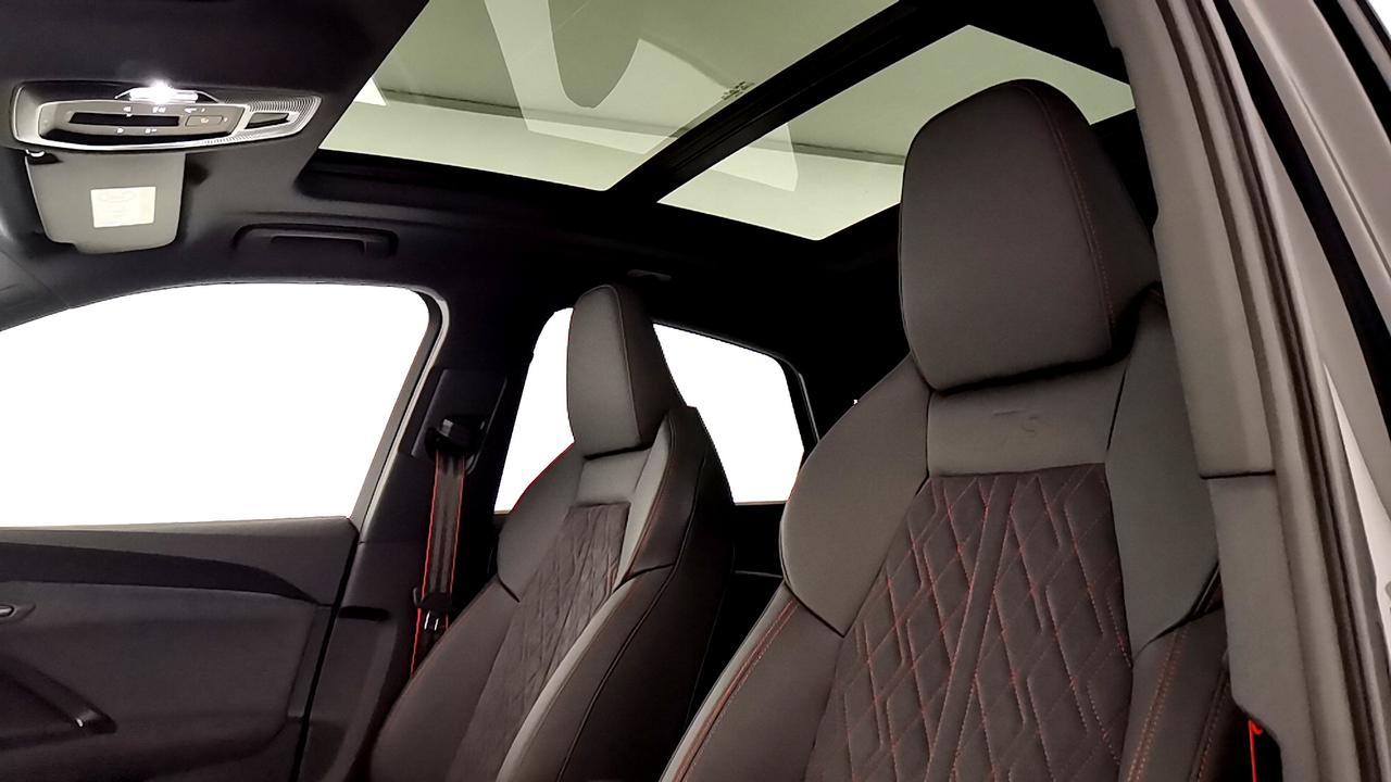 AUDI Q5 II 2025 Sportback - Q5 Sportback 2.0 tdi mhev+ S line edition quattro 204cv s-tronic