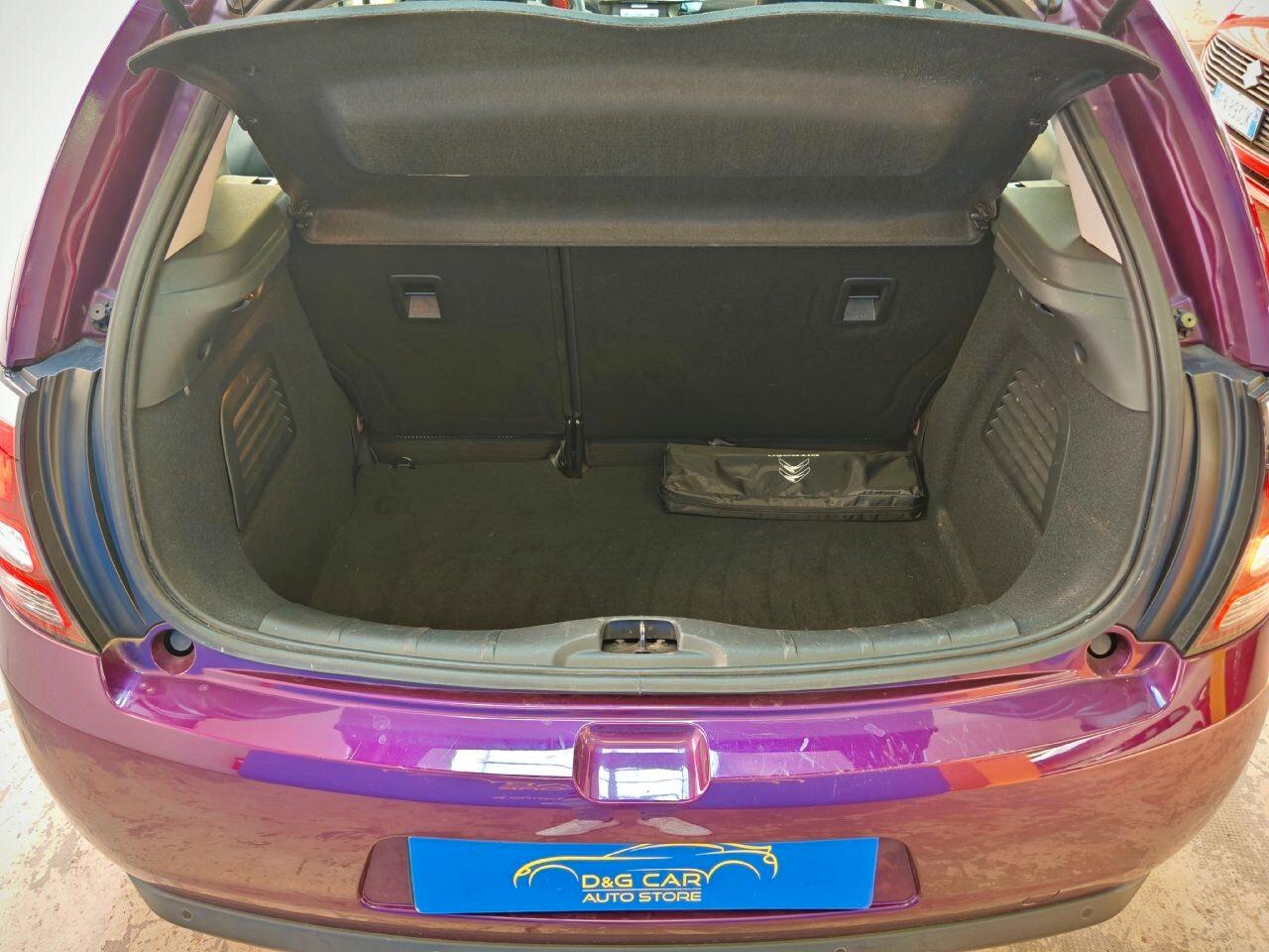 Citroen C3 1.2 Exclusive Pochi Km