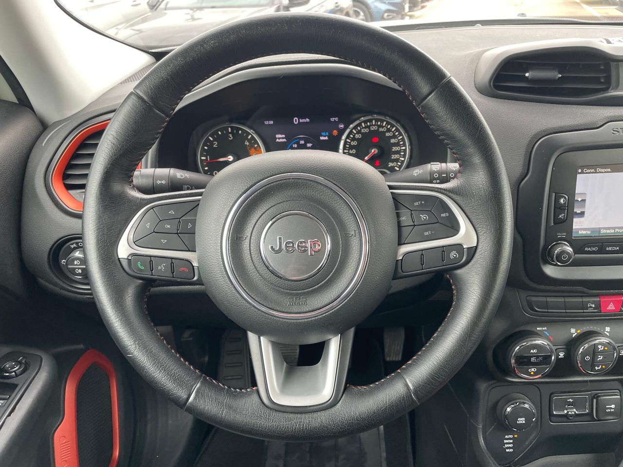 Jeep Renegade 2.0 Mjt 140CV 4WD Limited-NAVIGATORE-RETROCAMERA-PELLE