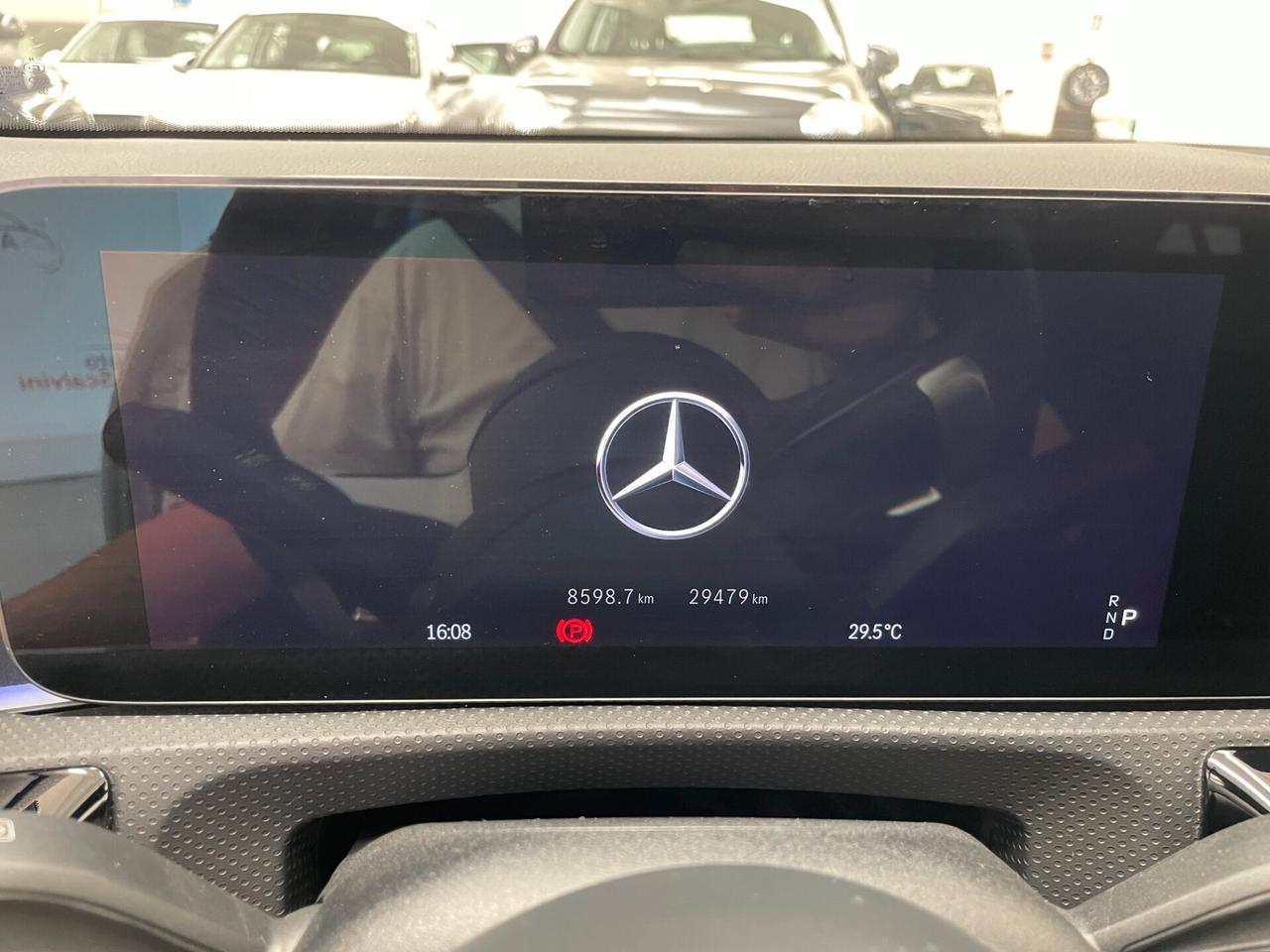 Mercedes-benz A 180 1.3 136CV Automatic AMG Line Premium Plus