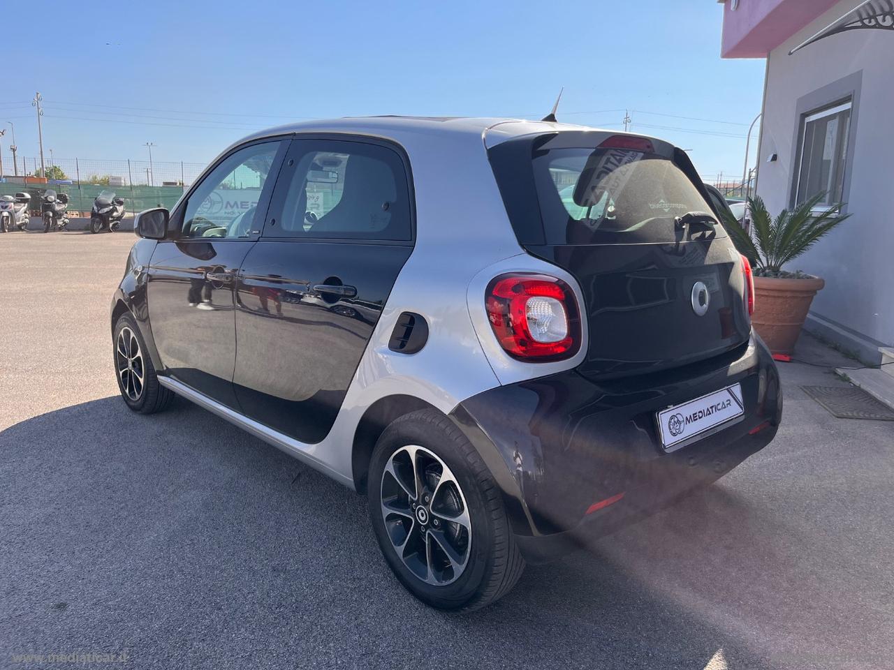 SMART forfour 70 1.0 Passion