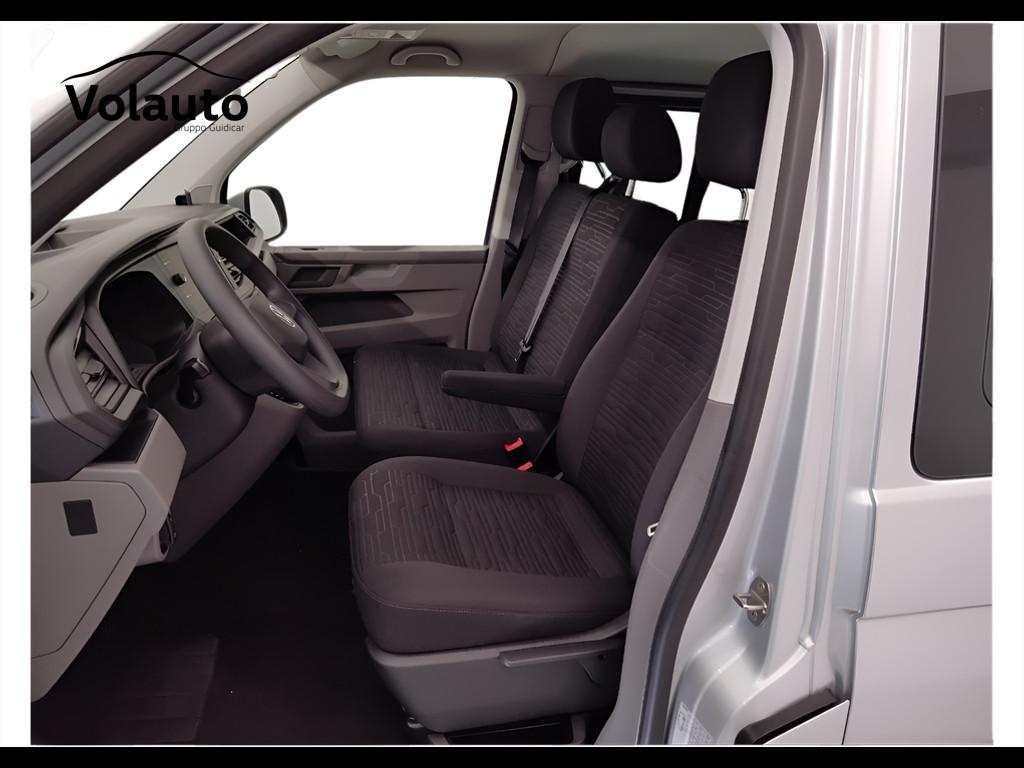 VOLKSWAGEN T6.1 Caravelle 2.0 tdi 150cv Comfortline p.c. dsg7