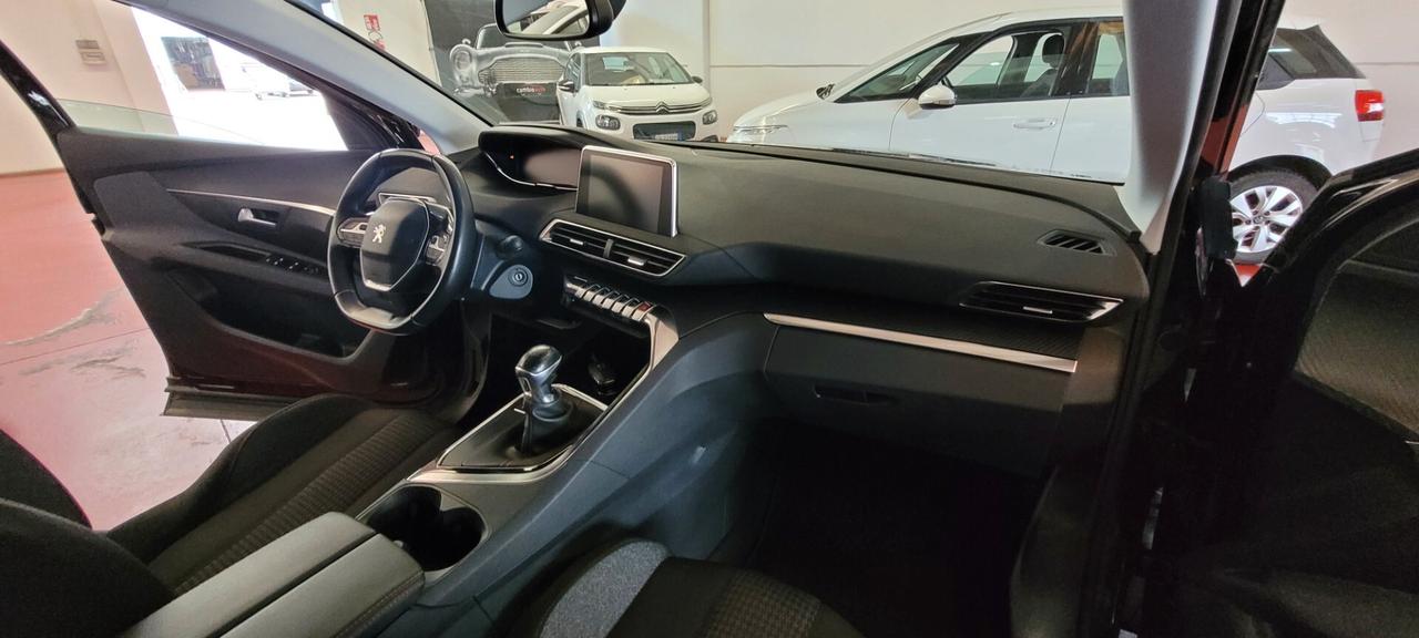 Peugeot 3008 BlueHDi 130 S&S Business