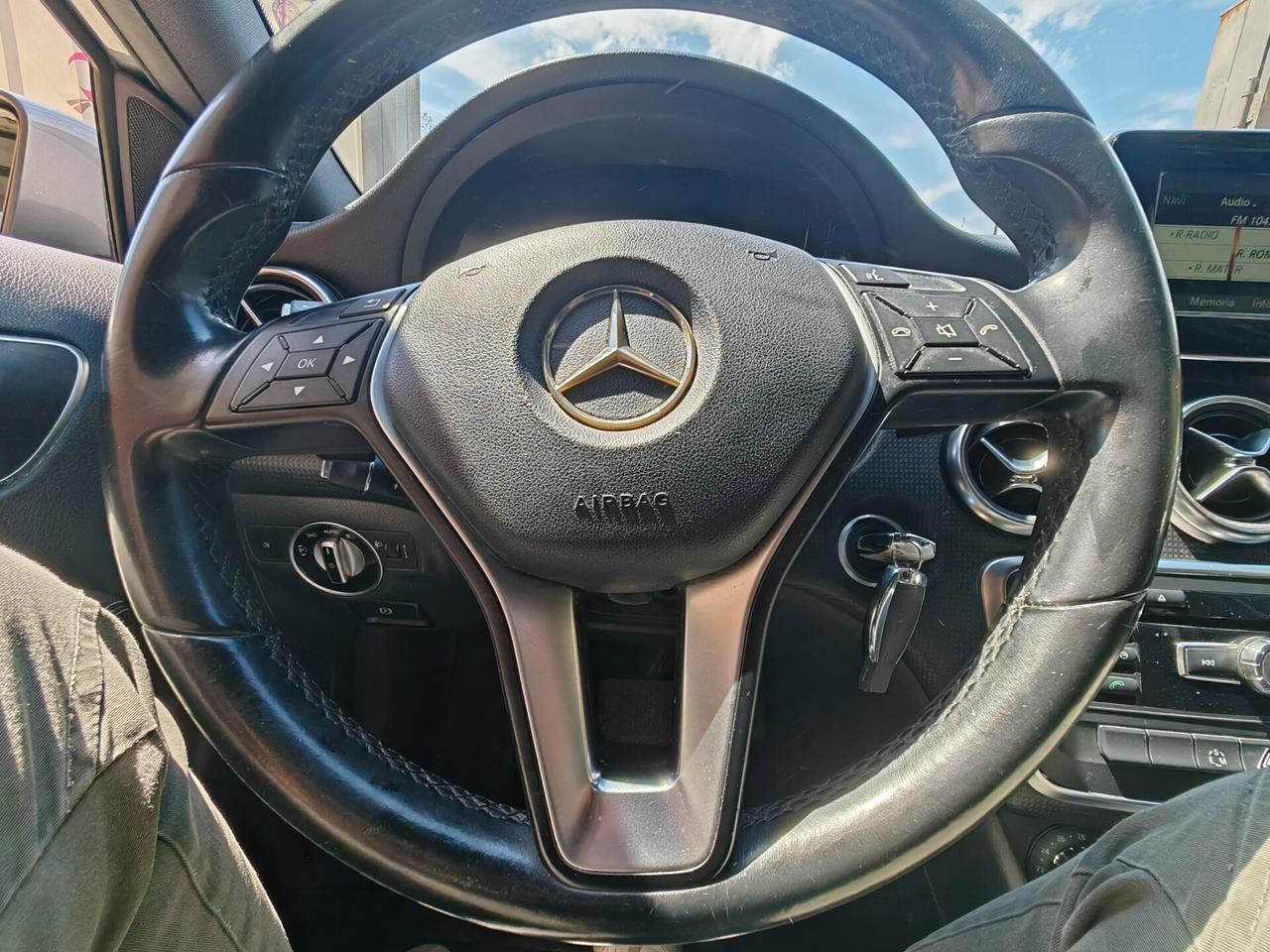 Mercedes-benz A 180 d Automatica Business