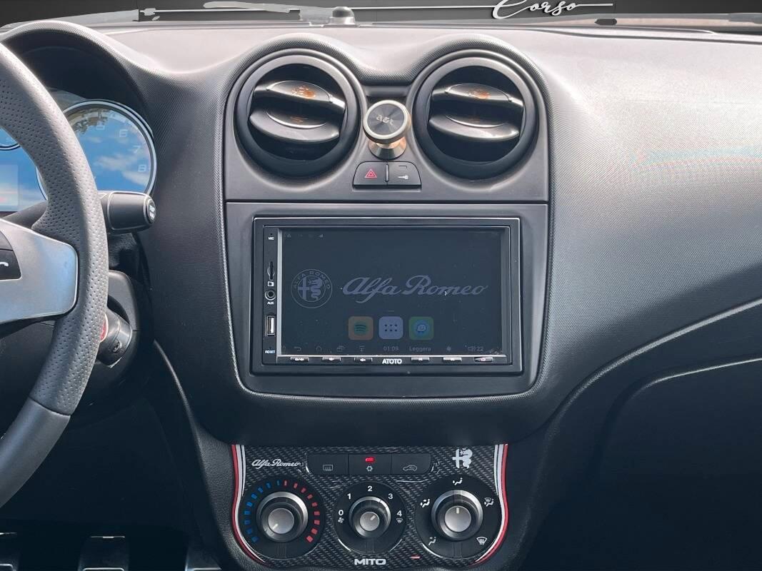 Alfa Romeo MiTo 1.4 tb Distinctive Gpl 120cv E6