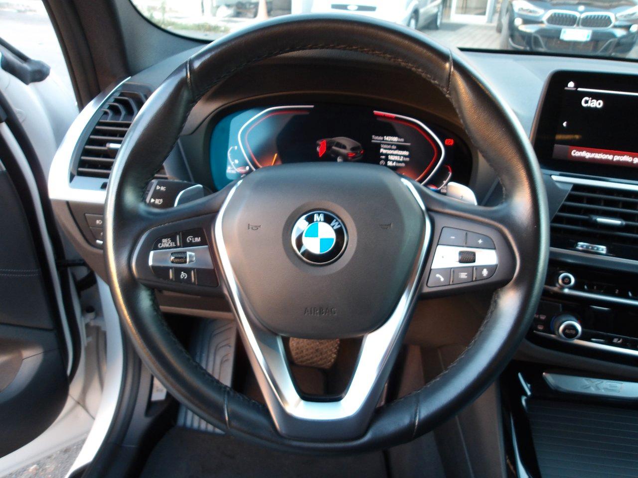 BMW X3 xdrive20d mhev 48V xLine auto