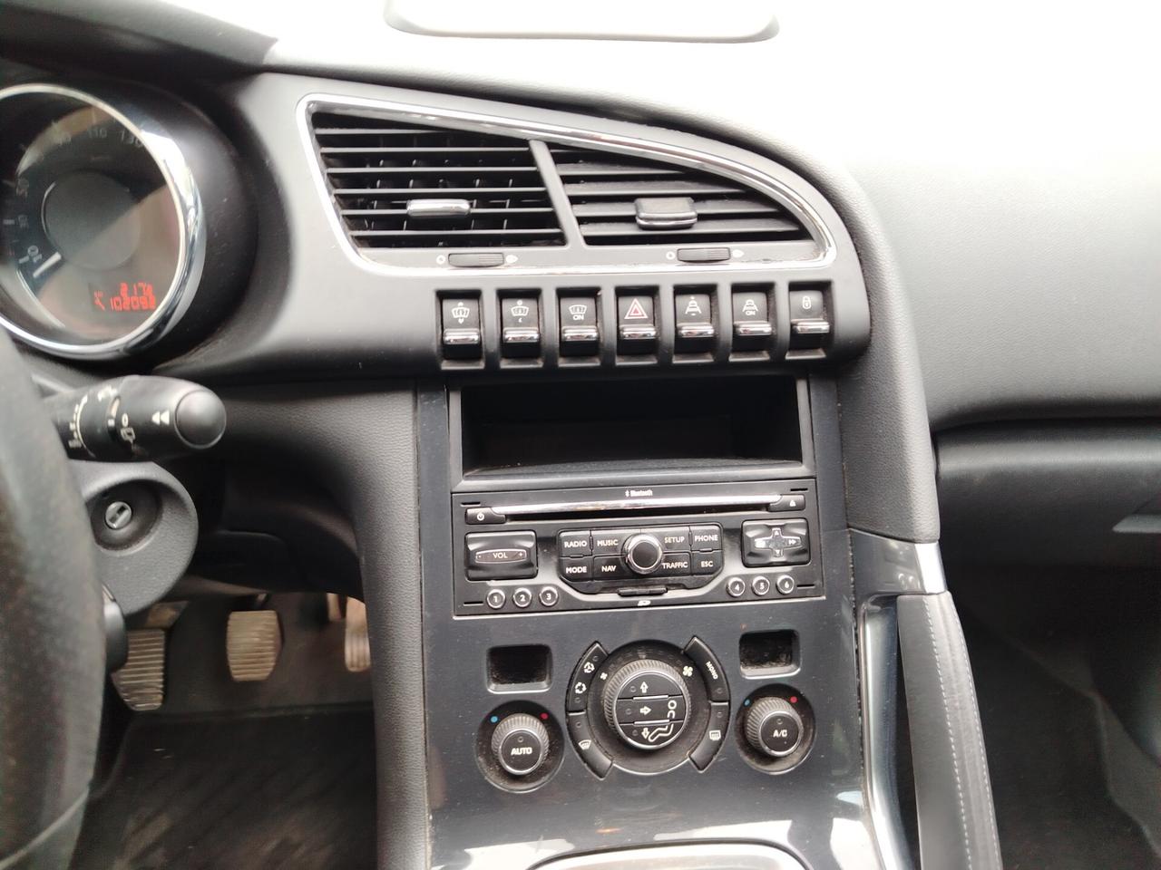 Peugeot 3008 1.6 THP 156CV Outdoor