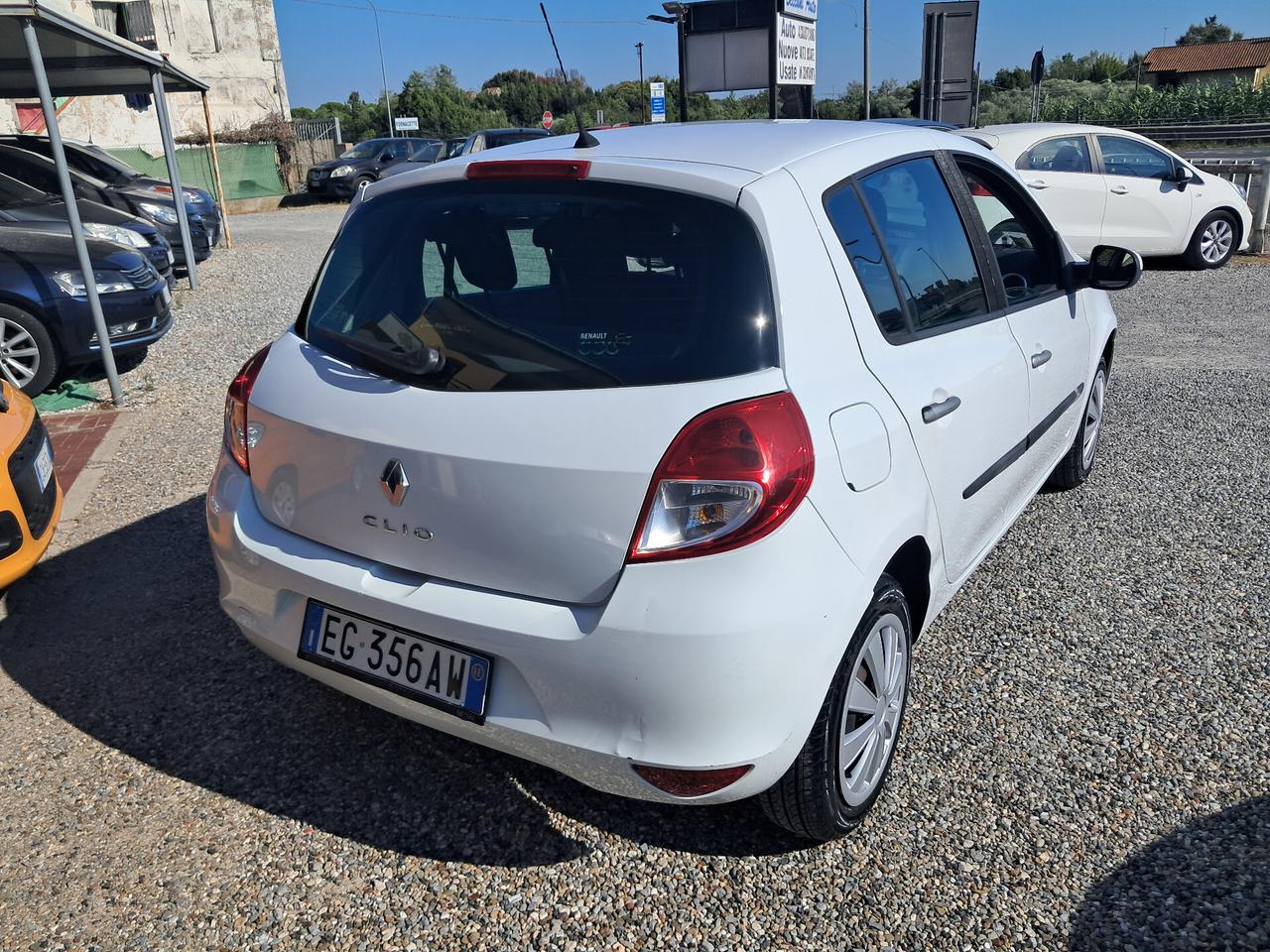 Renault Clio 1.2 16V 5 porte Dynamique