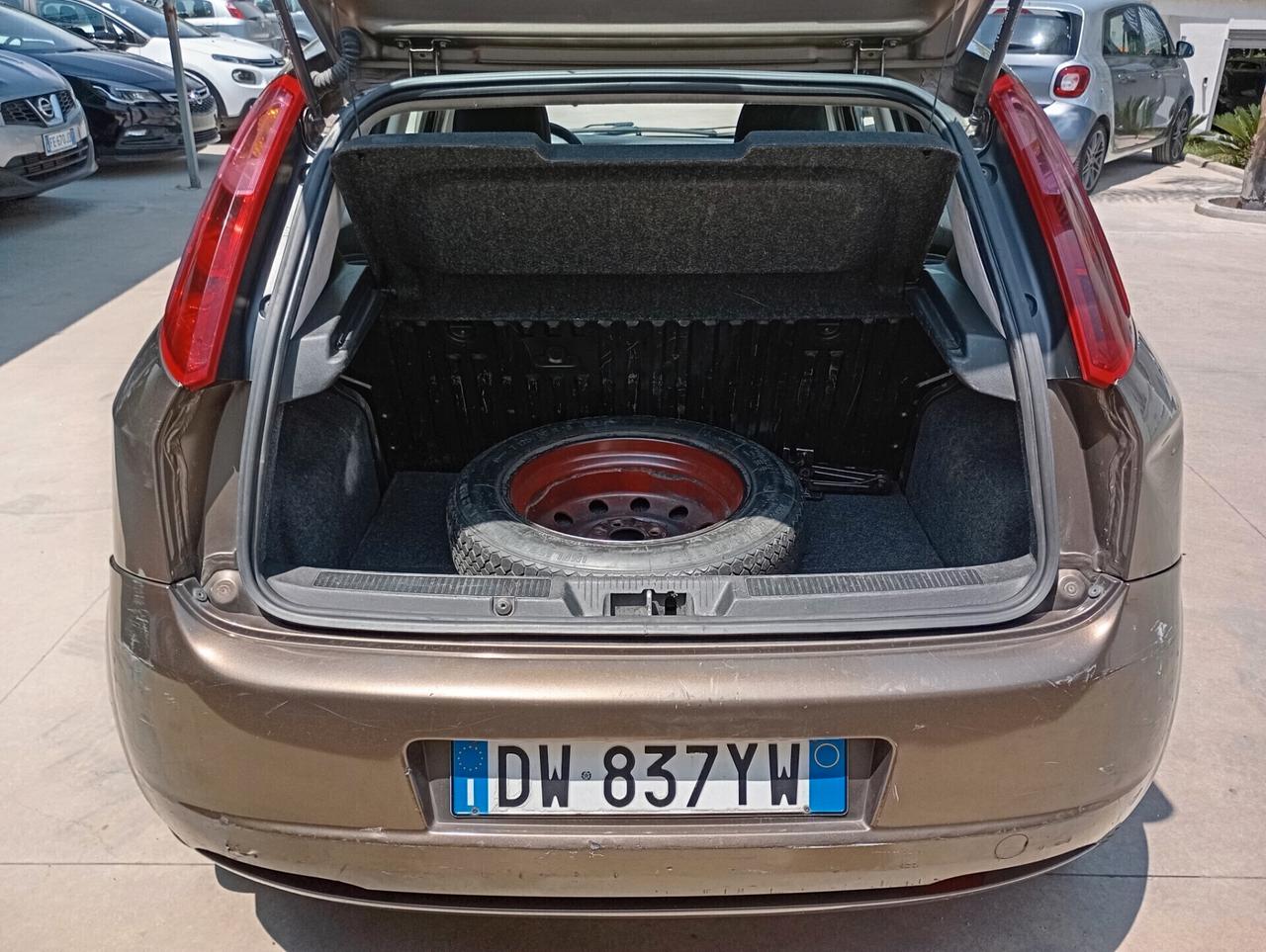 Fiat Grande Punto 5P 1.4 Dynamic Natural Power