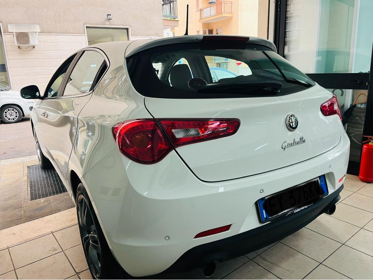 Alfa Romeo Giulietta 2.0 JTDm - PERFETTA - 2015