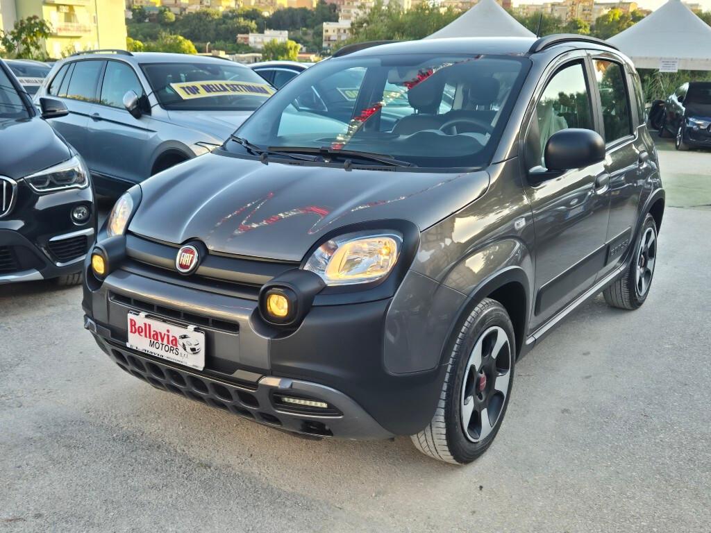 Fiat Panda CROSS 1.0 FireFly CROSS Hybrid