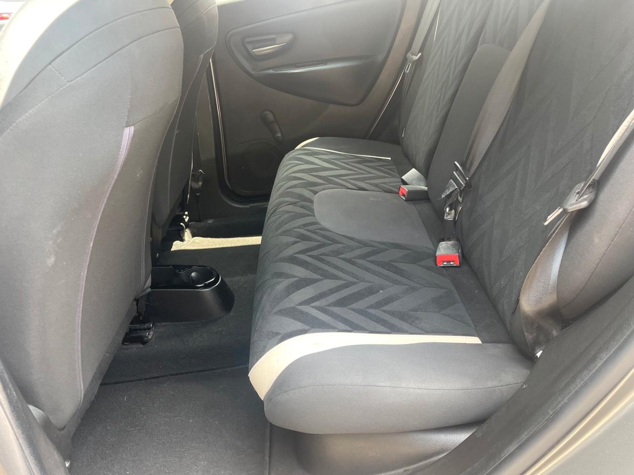 Lancia Ypsilon 1.2 69 CV 5 porte GPL Ecochic Gold - OK NEOPATENTATI